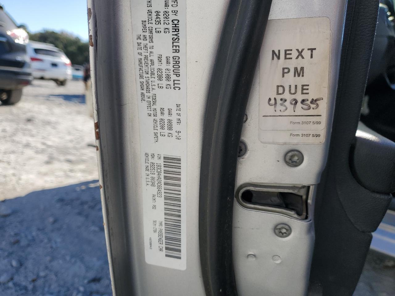 2010 Dodge Caliber Sxt VIN: 1B3CB4HA2AD664923 Lot: 92407395