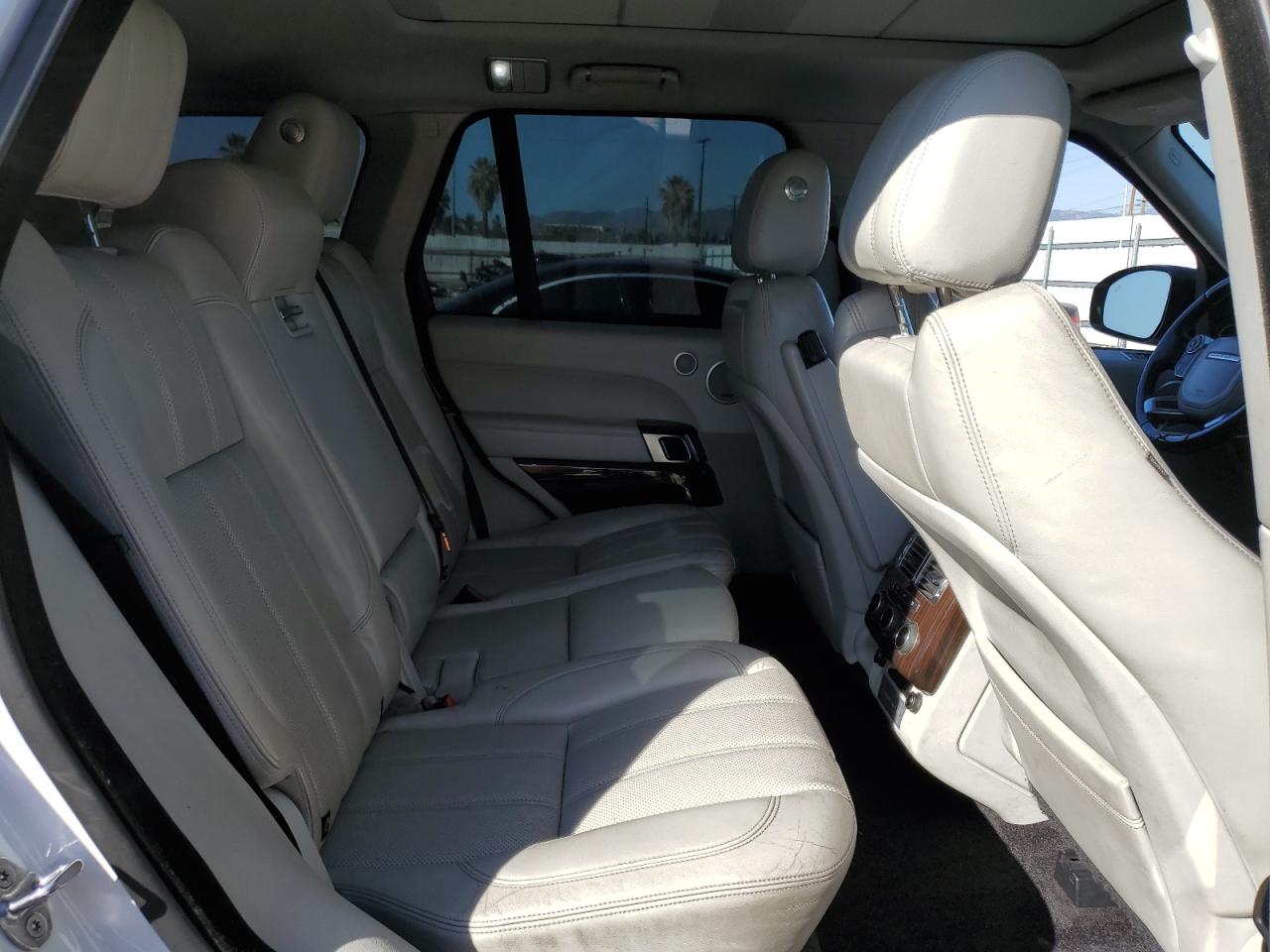 2017 Land Rover Range Rover Supercharged VIN: SALGS2FE4HA358241 Lot: 91931505