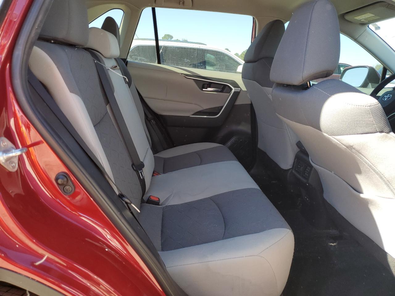 2022 Toyota Rav4 Xle VIN: 2T3W1RFV8NW226112 Lot: 87460735