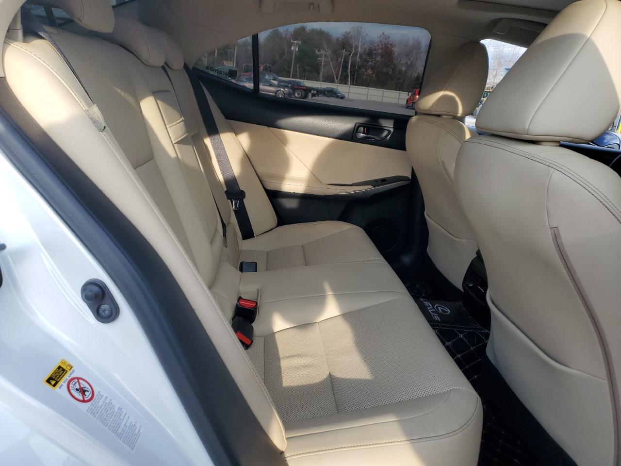 2016 Lexus Is 300 VIN: JTHCM1D27G5002276 Lot: 92460935