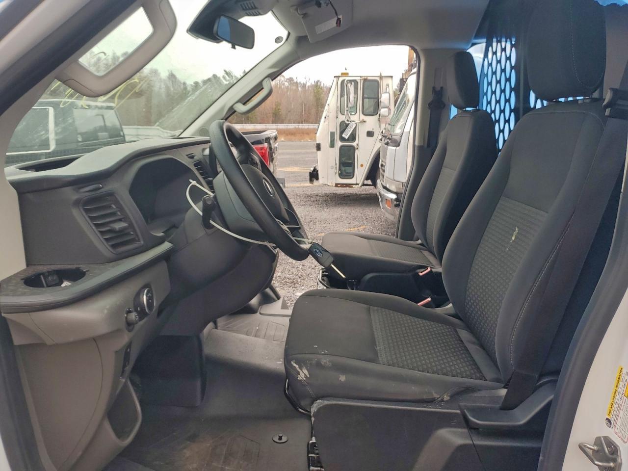 2025 Ford Transit T-250 Delivery Van VIN: 1FTBR1Y81SKA87140 Lot: 93038175