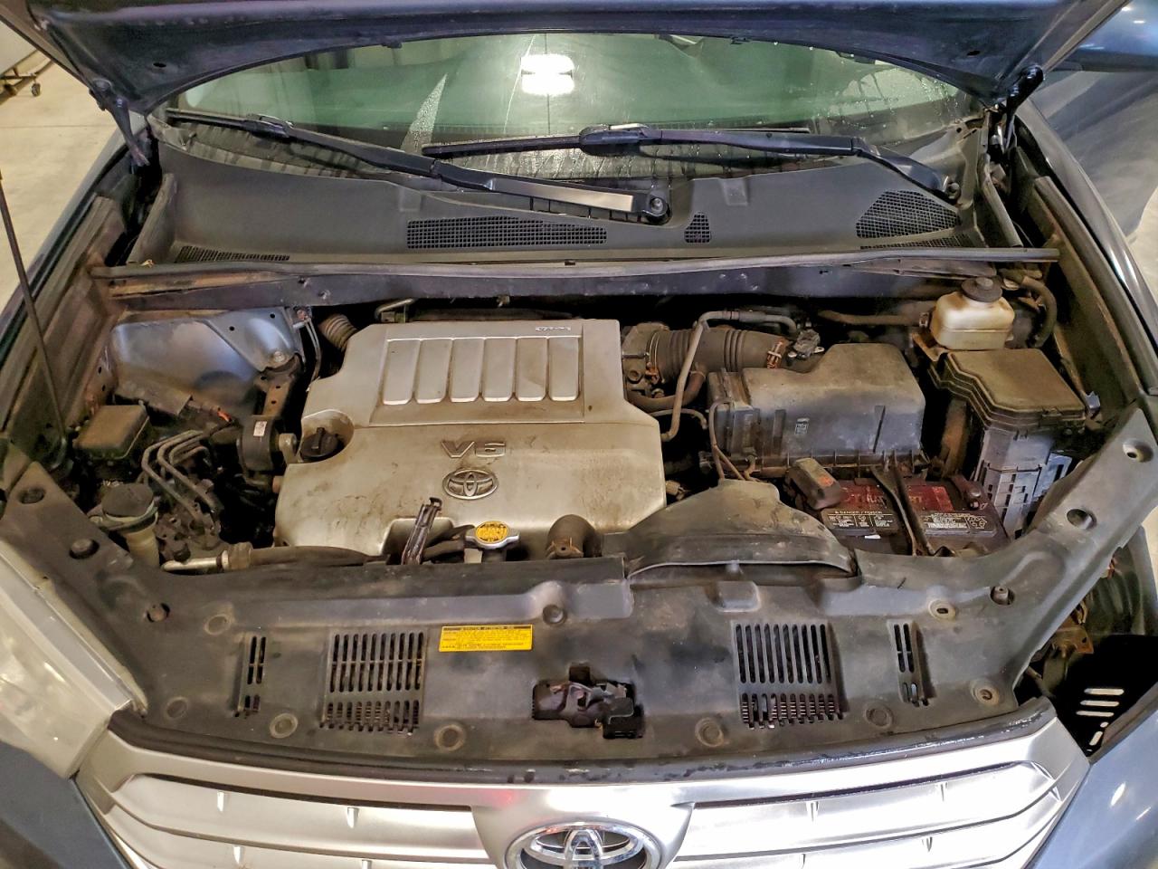 2013 Toyota Highlander Base VIN: 5TDBK3EH0DS242745 Lot: 93139155