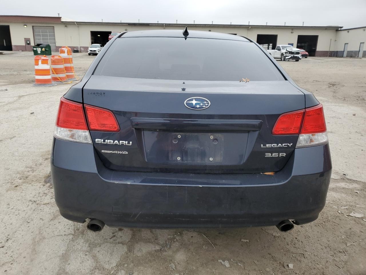2012 Subaru Legacy 3.6R Limited VIN: 4S3BMDL61C2013692 Lot: 93134365