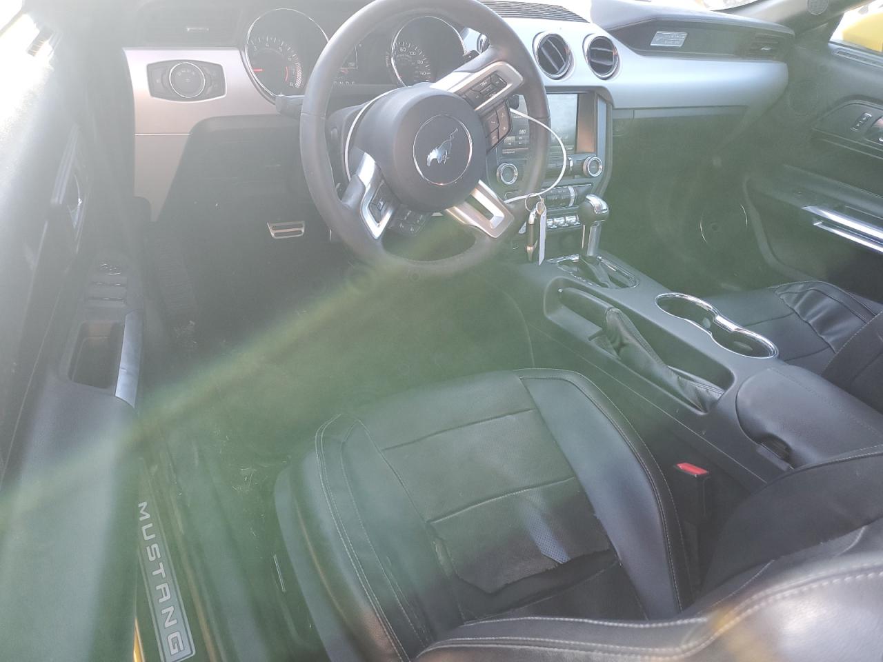 2015 Ford Mustang VIN: 1FATP8UH4F5415590 Lot: 92234385