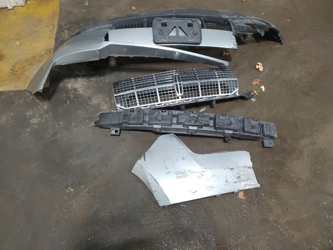 2007 Lincoln Mkx VIN: 2LMDU68CX7BJ30013 Lot: 92242675