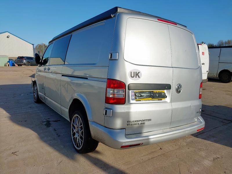 2015 VOLKSWAGEN TRANSPORTER 2.0 TDI 102PS TRENDLINE VAN