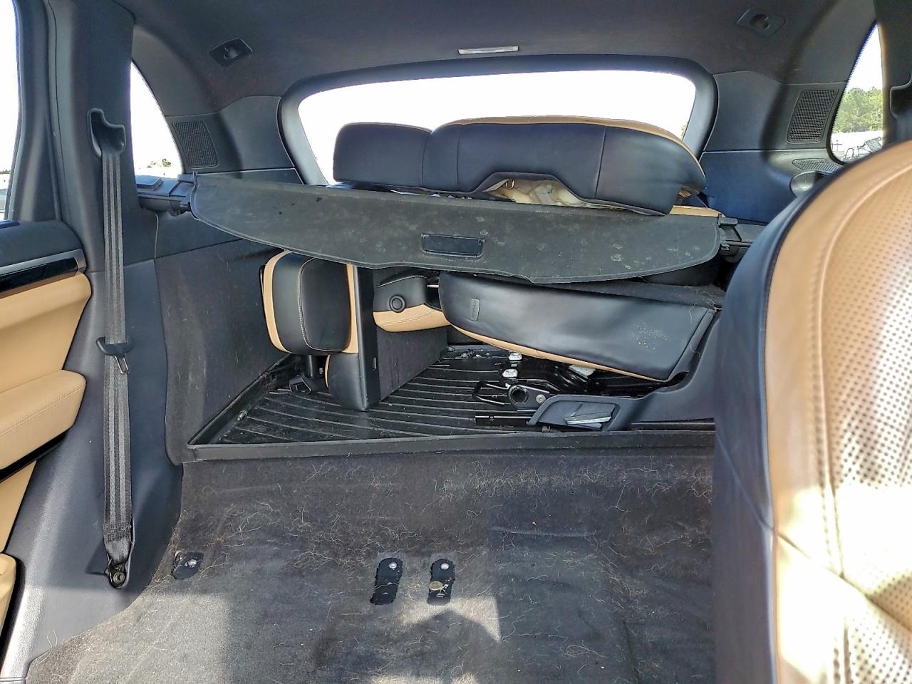 2017 Porsche Cayenne VIN: WP1AA2A21HKA90299 Lot: 93787645