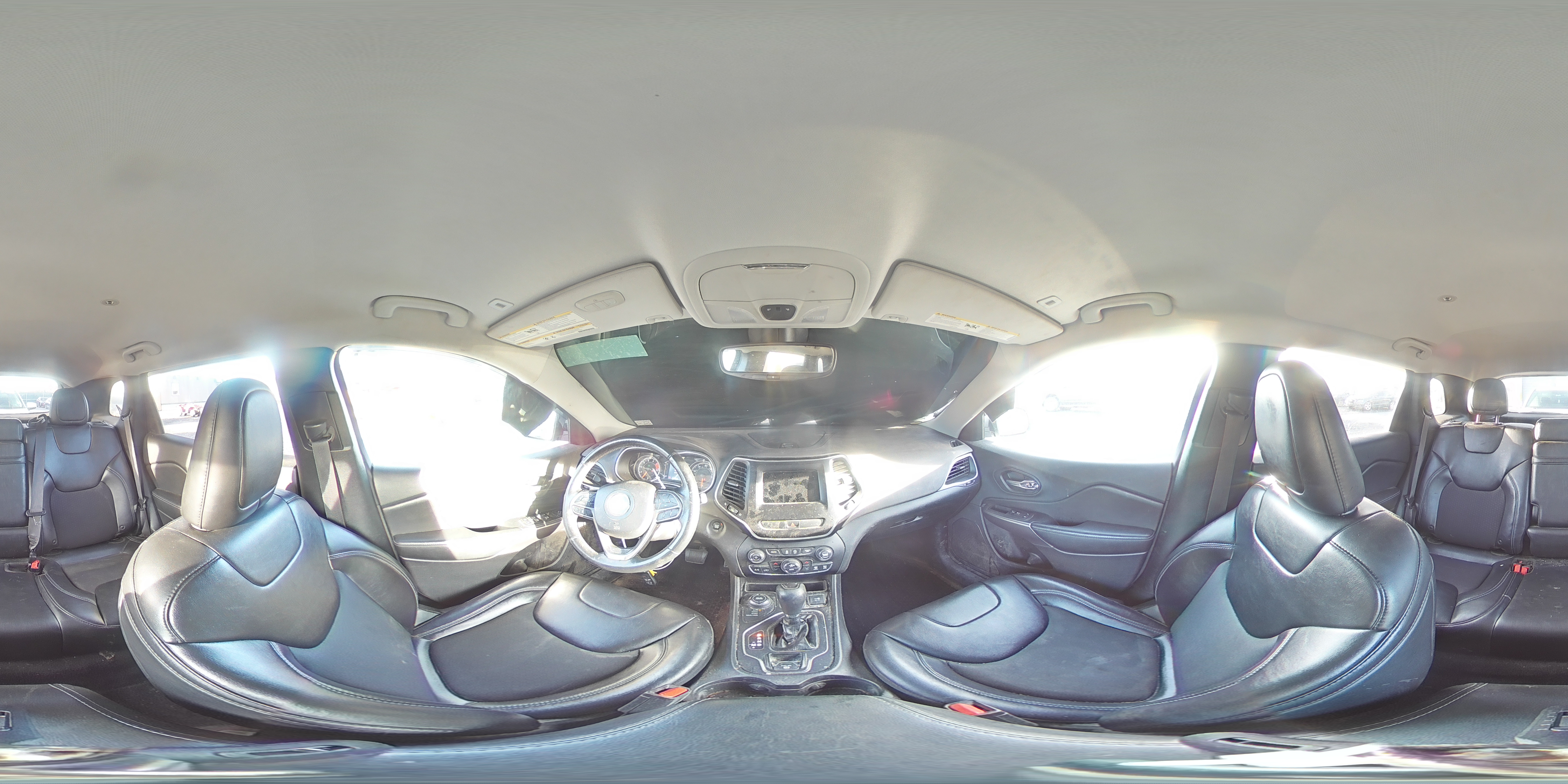 2019 Jeep Cherokee Latitude Plus VIN: 1C4PJMLX4KD230678 Lot: 93640415