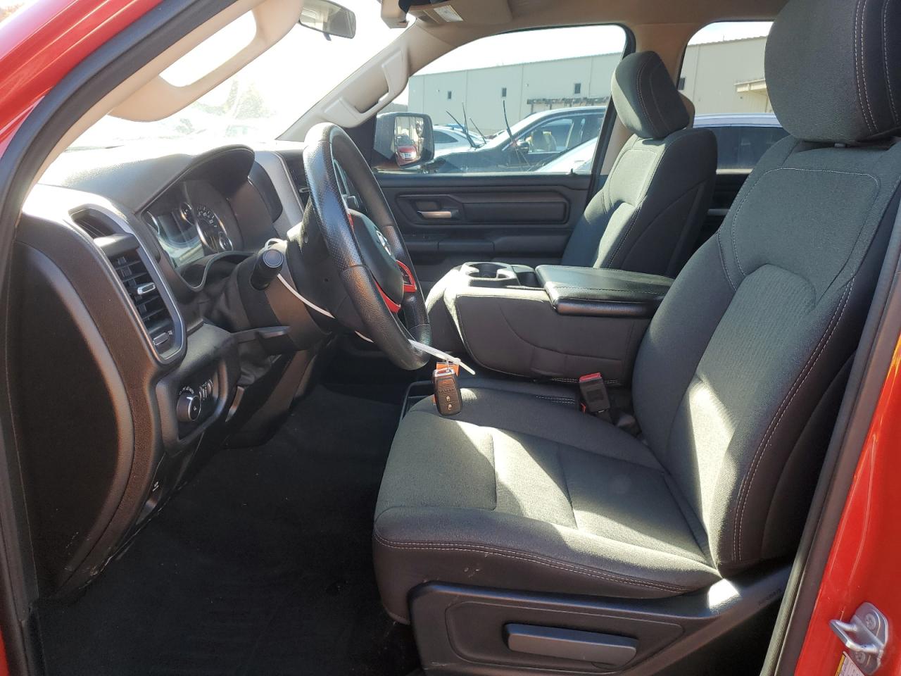 2019 Ram 1500 Tradesman VIN: 1C6SRFCT2KN586320 Lot: 92709195