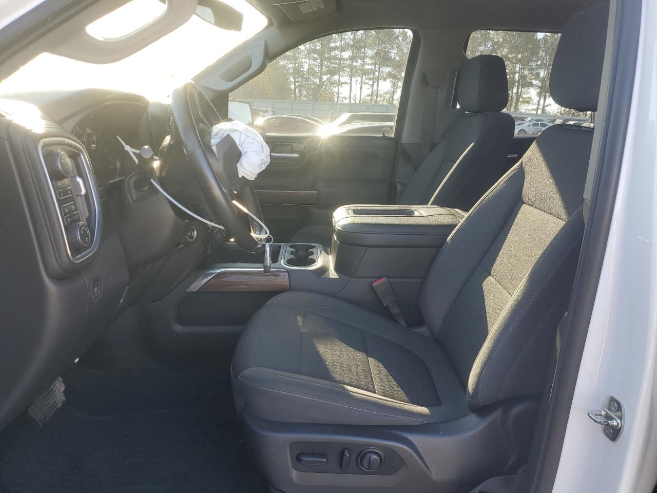 2021 Chevrolet Silverado K1500 Lt Trail Boss VIN: 3GCPYFED5MG388317 Lot: 92275285