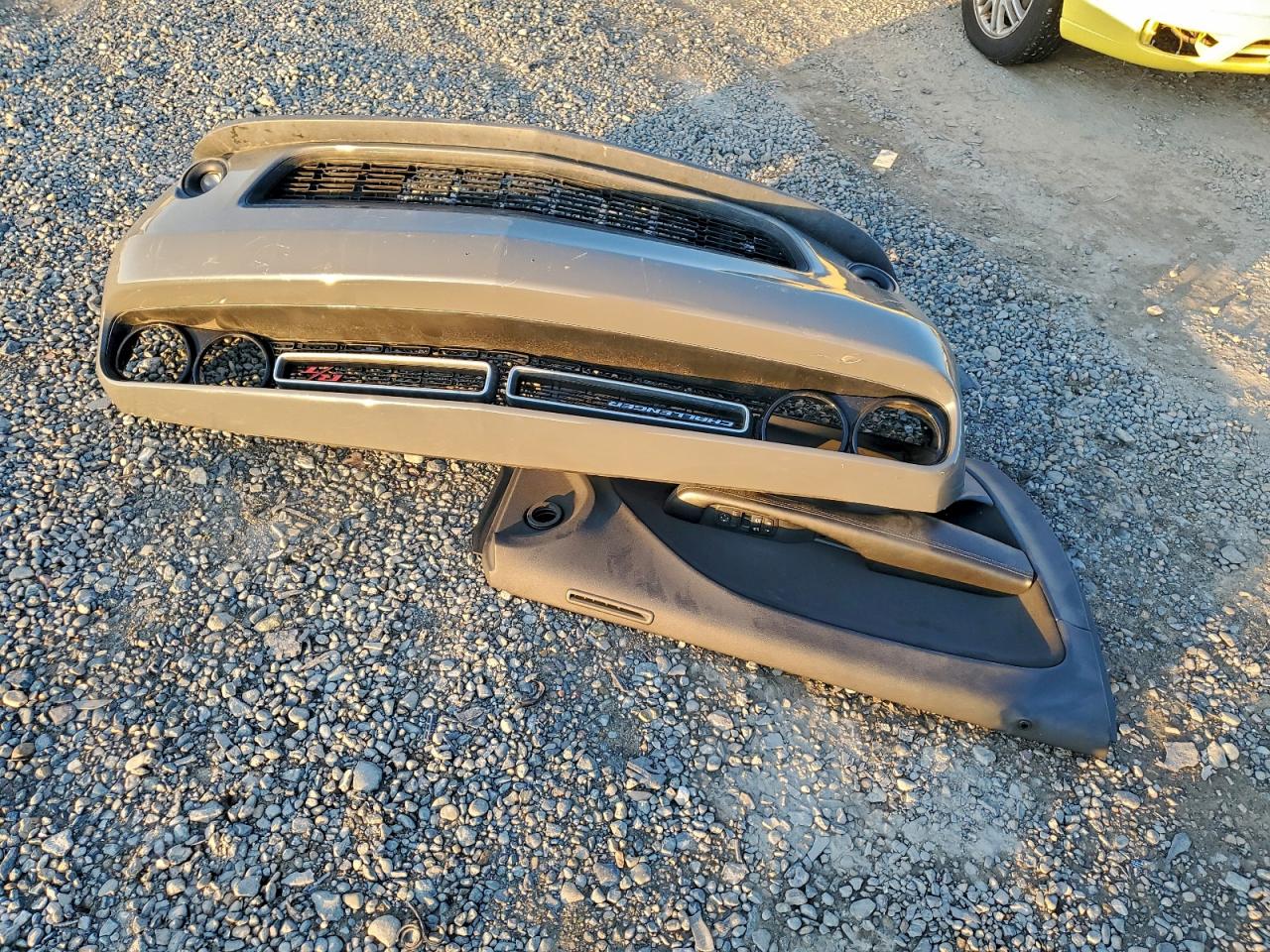 2018 Dodge Challenger R/T VIN: 2C3CDZBTXJH123741 Lot: 93990125