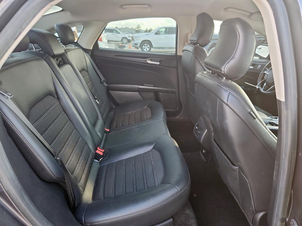 2018 Ford Fusion Se VIN: 3FA6P0HD8JR191400 Lot: 91566755