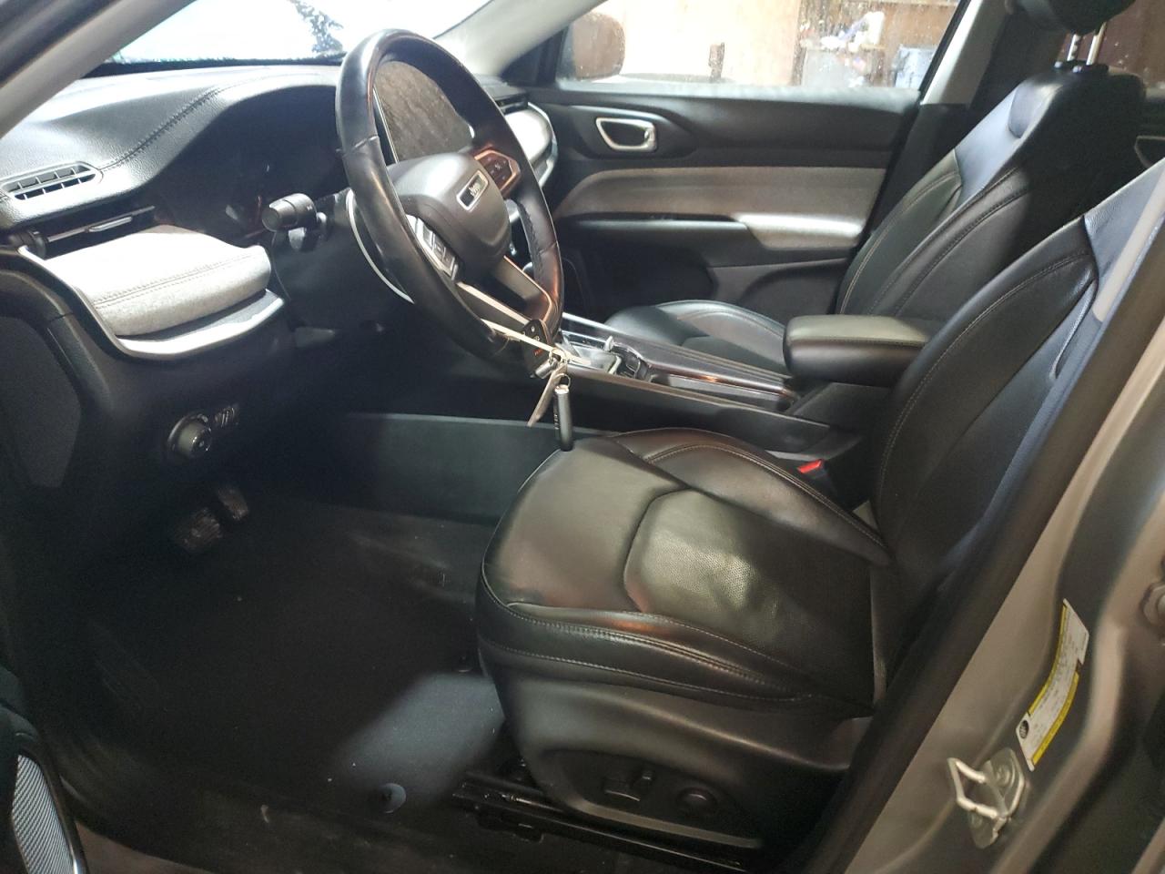 2022 Jeep Compass Latitude Lux VIN: 3C4NJDFB8NT201819 Lot: 93195805