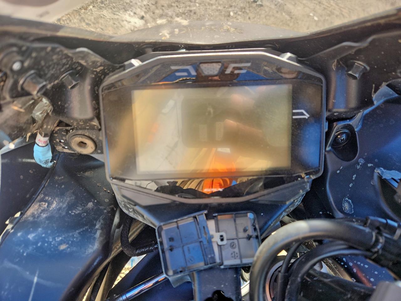 2025 Suzuki Gsx-R1000 VIN: JS1DM11B0S7100342 Lot: 94346265