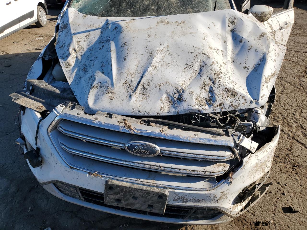 2018 Ford Escape Se VIN: 1FMCU9GD2JUA19623 Lot: 92947365