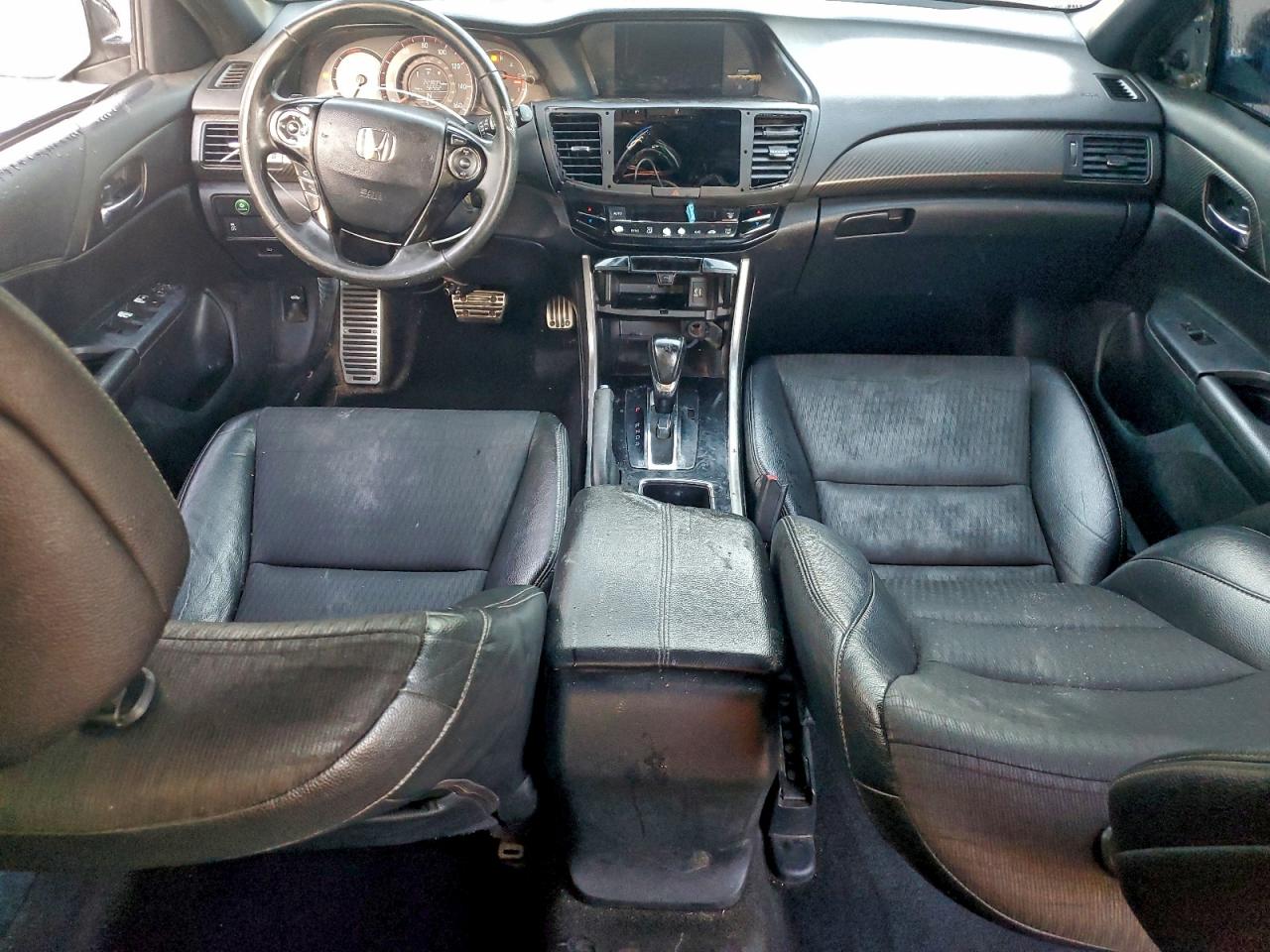 2017 Honda Accord Sport VIN: 1HGCR2F52HA036393 Lot: 93357165