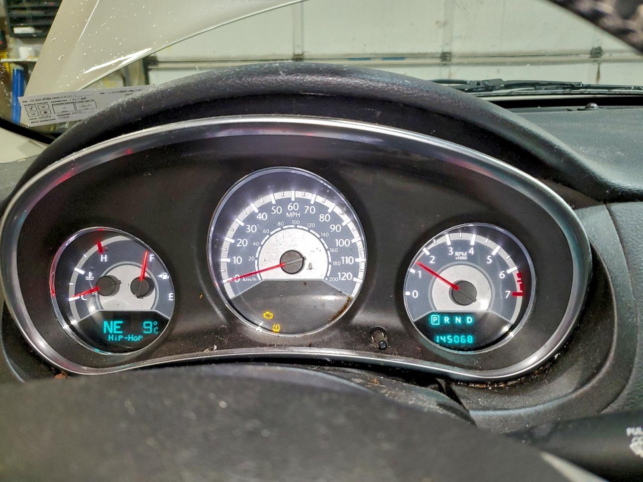 2013 Chrysler 200 Touring VIN: 1C3CCBBB1DN585117 Lot: 94519855