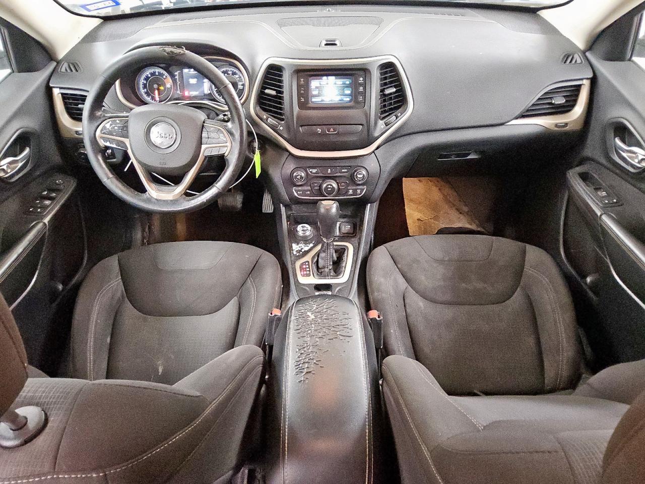 2016 Jeep Cherokee Latitude VIN: 1C4PJMCB5GW262443 Lot: 89928915