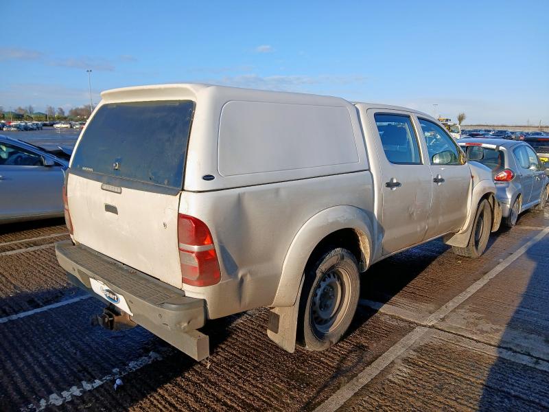 2016 TOYOTA HILUX ACTIVE D-4D 4X4 DCB 