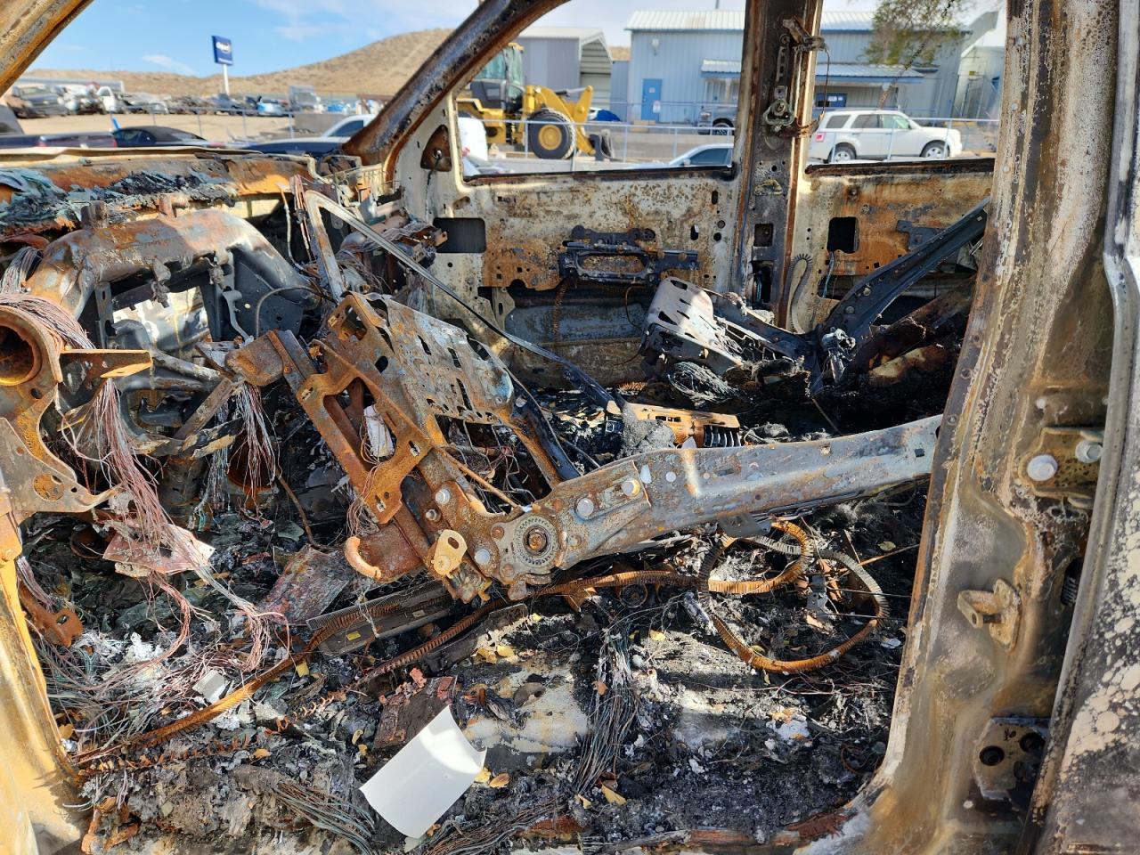 2011 GMC Sierra K2500 Denali VIN: 1GT125C88BF125910 Lot: 90816355