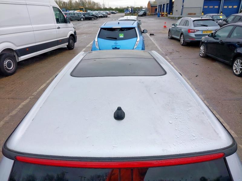 2009 MINI CLUBMAN 1.6 COOPER 5DR AUTO