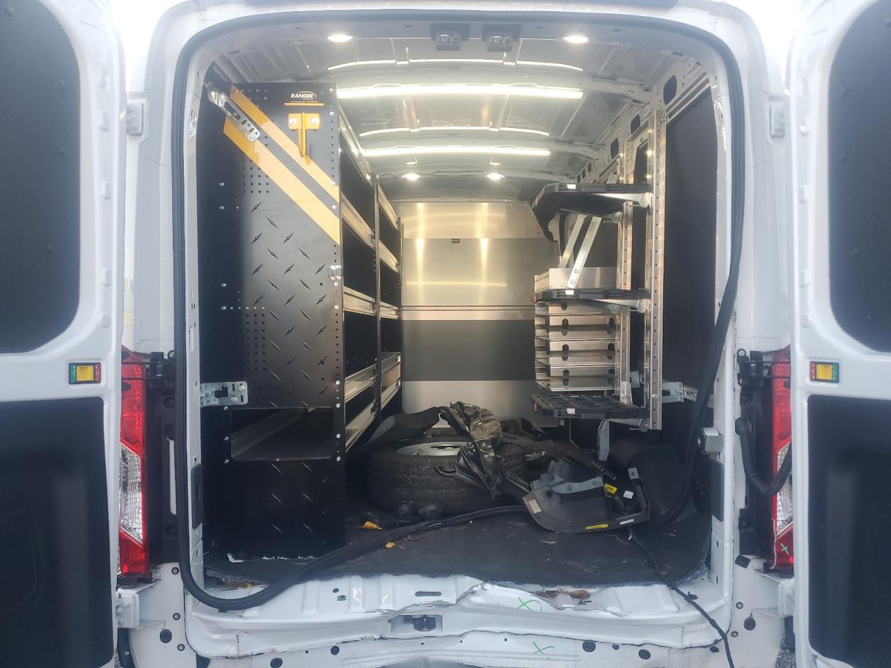 2024 Ford Transit T-250 Utility / Service Van VIN: 1FTBR2C80RKB35055 Lot: 92076215