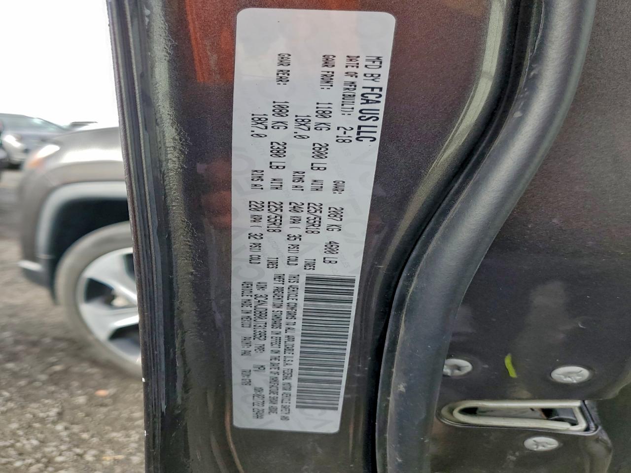 2018 Jeep Compass Latitude VIN: 3C4NJDBB0JT313952 Lot: 94037095