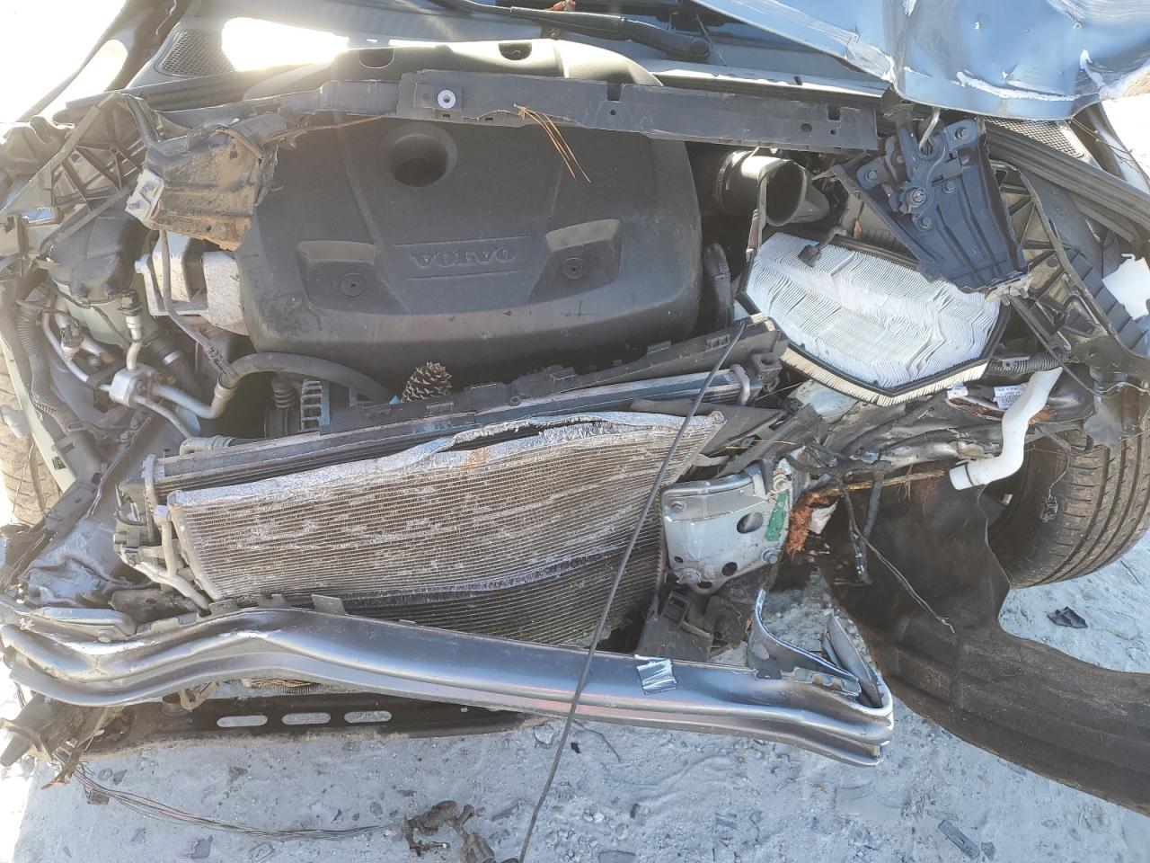 2016 Volvo S60 Premier VIN: LYV402FKXGB092186 Lot: 92189325