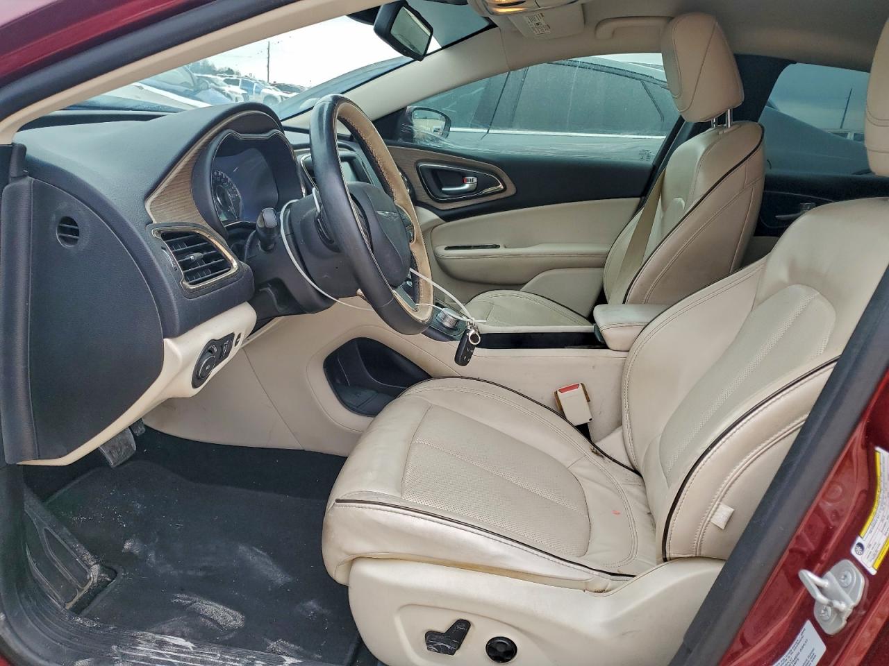 2015 Chrysler 200 C VIN: 1C3CCCCG6FN570454 Lot: 92433135