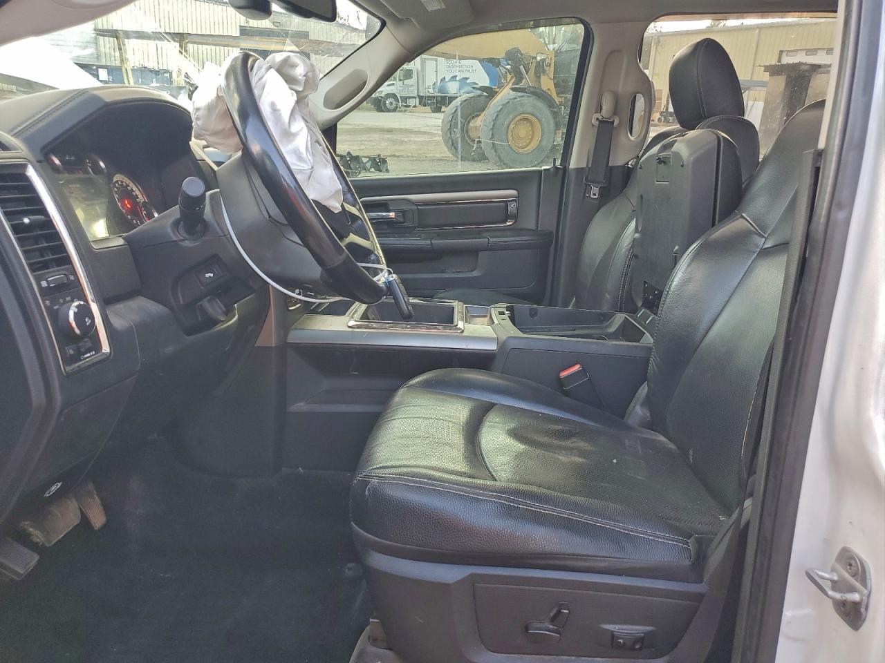 2014 Ram 1500 Sport VIN: 1C6RR7MT7ES104787 Lot: 93849335