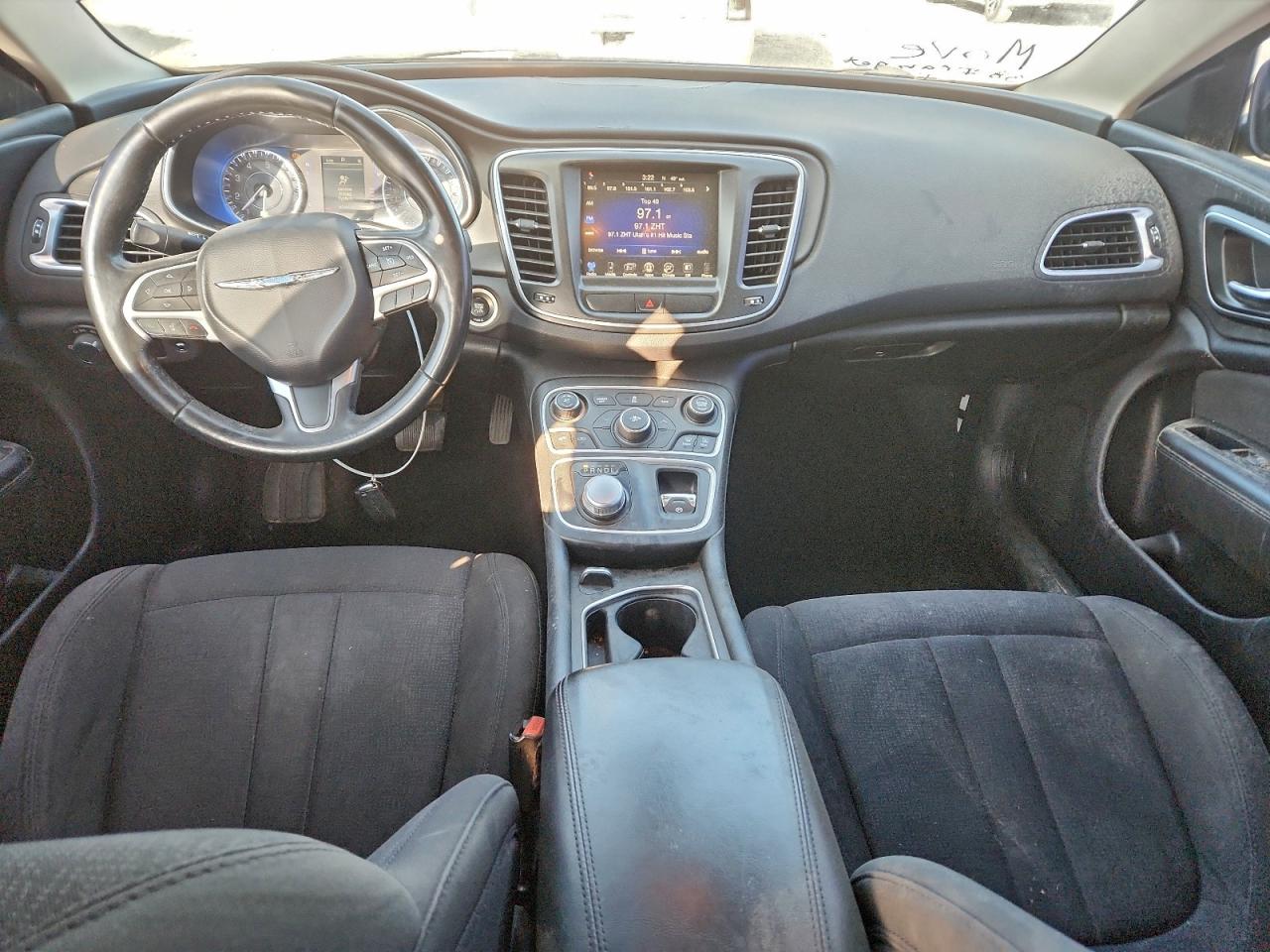 2016 Chrysler 200 Limited VIN: 1C3CCCAB6GN143235 Lot: 93754695