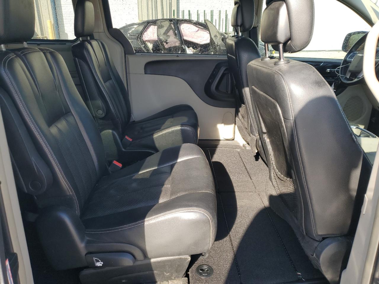 2013 Chrysler Town & Country Touring L VIN: 2C4RC1CG1DR646947 Lot: 92601235