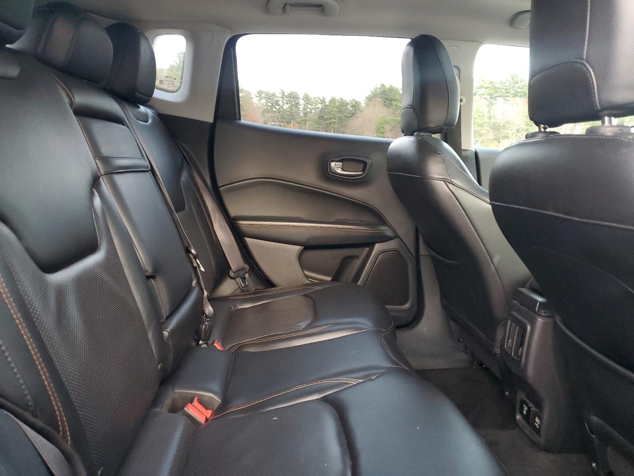 2018 Jeep Compass Limited VIN: 3C4NJDCB8JT200409 Lot: 87081175