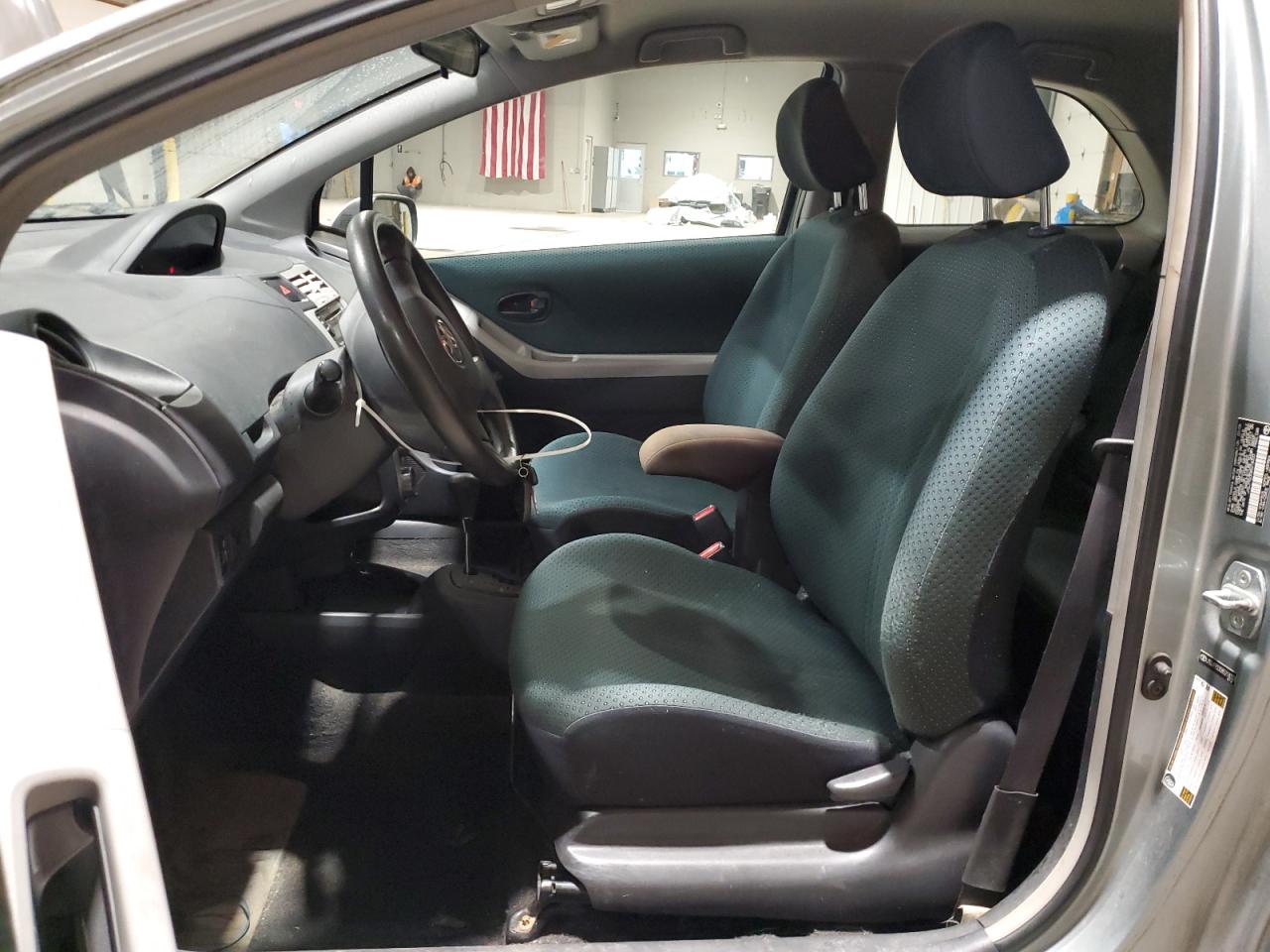 2008 Toyota Yaris VIN: JTDJT923085218333 Lot: 93603555