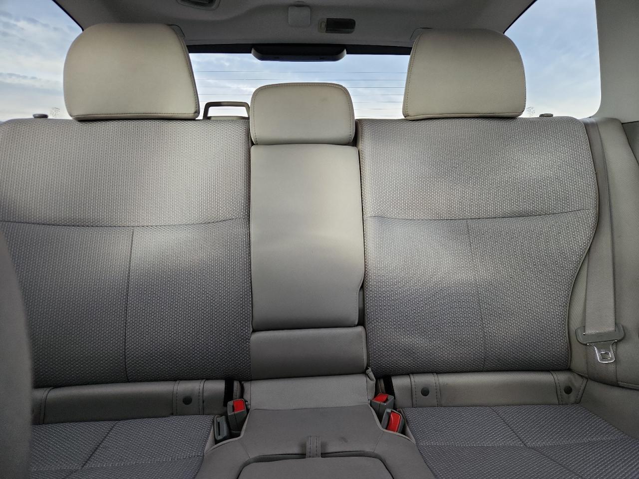 2011 Subaru Forester 2.5X Premium VIN: JF2SHBDC3BH776064 Lot: 92240925