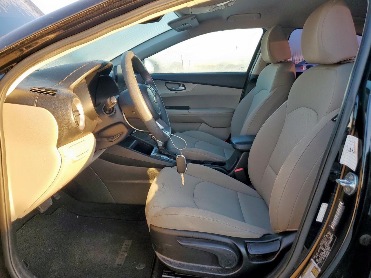 2021 Kia Forte Fe VIN: 3KPF24AD5ME354381 Lot: 87113745