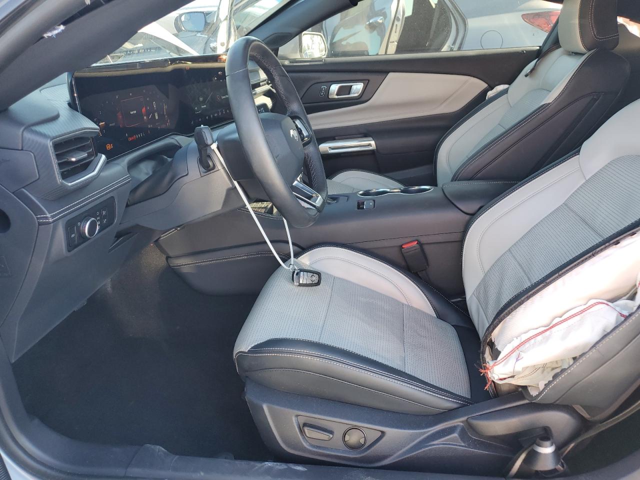 2024 Ford Mustang VIN: 1FA6P8TH4R5141312 Lot: 92609075