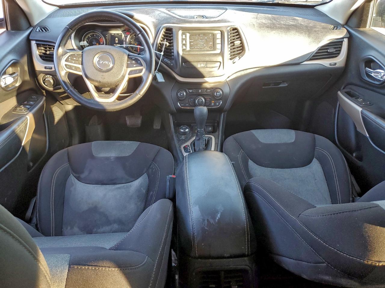 2017 Jeep Cherokee Sport VIN: 1C4PJMAB4HW567047 Lot: 94090155