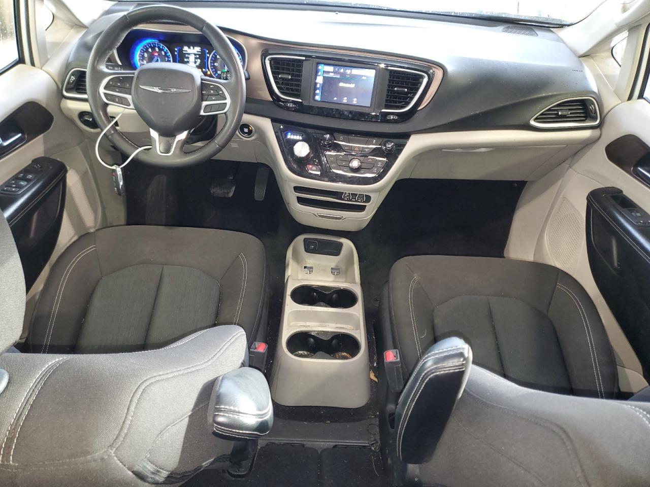 2022 Chrysler Voyager Lx VIN: 2C4RC1CG2NR218600 Lot: 92138905