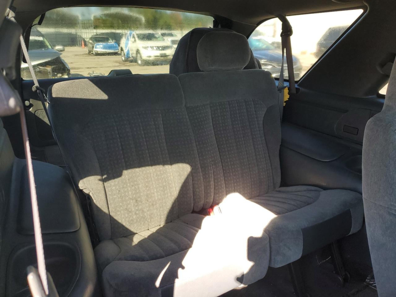 2002 Chevrolet Blazer VIN: 1GNCS18W02K221232 Lot: 87076505