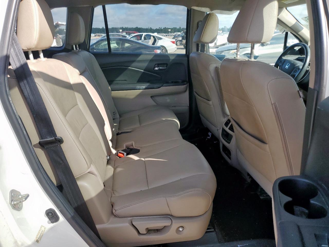 2016 Honda Pilot Exl VIN: 5FNYF5H50GB016841 Lot: 90942095