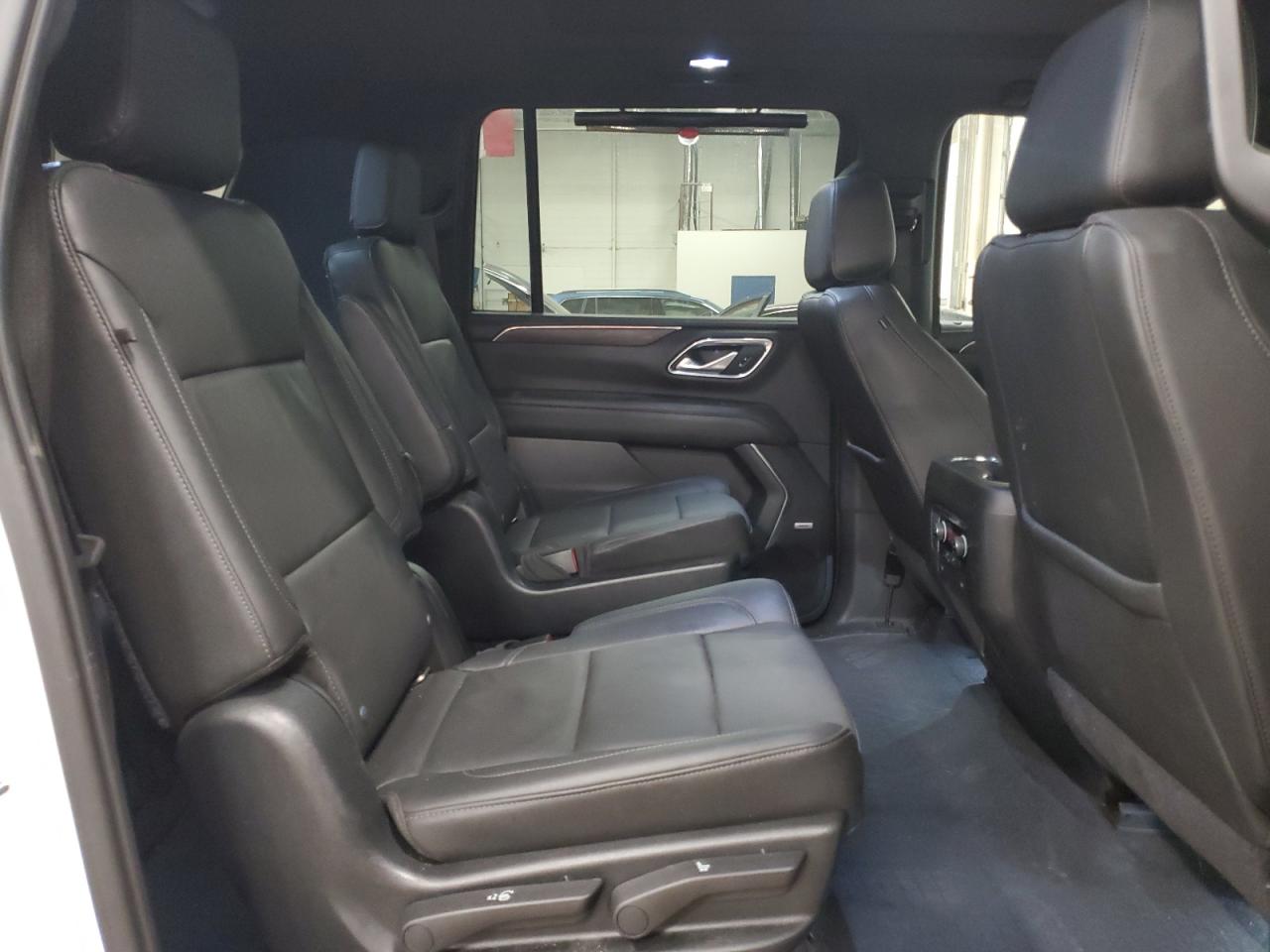 2021 Chevrolet Suburban K1500 Z71 VIN: 1GNSKDKD5MR470396 Lot: 92250165