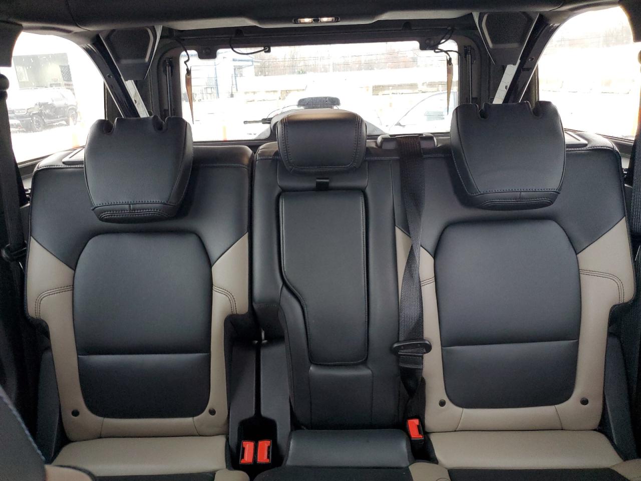 2023 Ford Bronco Base VIN: 1FMEE5DP0PLB72562 Lot: 93549375