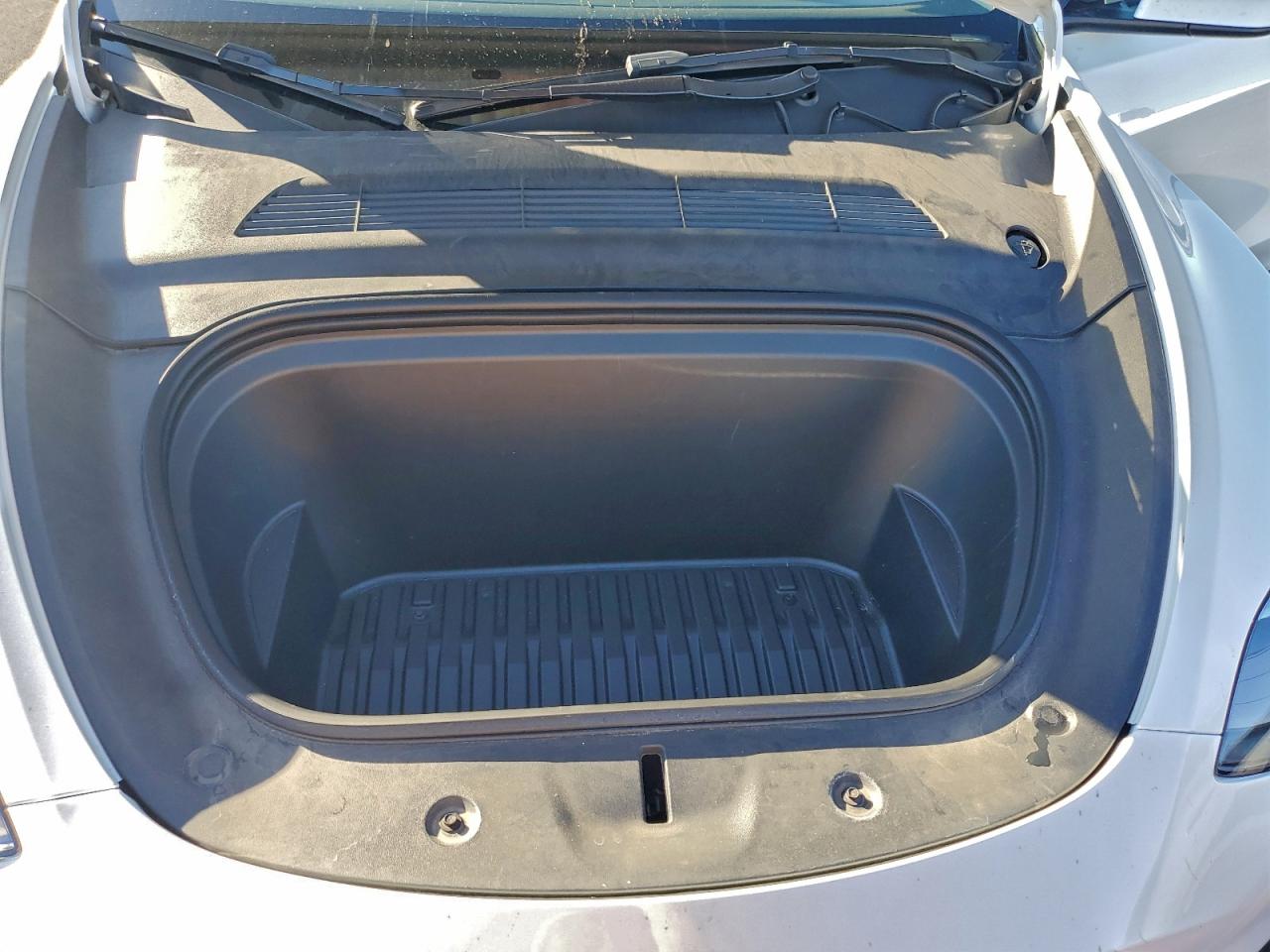 2023 Tesla Model Y VIN: 7SAYGAEEXPF622838 Lot: 93504795