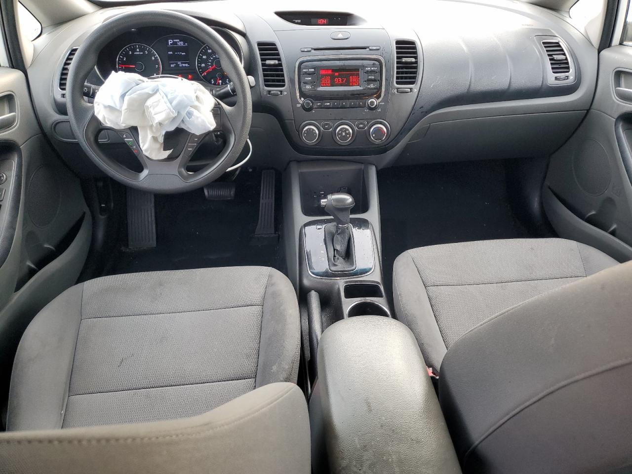 2017 Kia Forte Lx VIN: 3KPFK4A76HE102252 Lot: 93670485