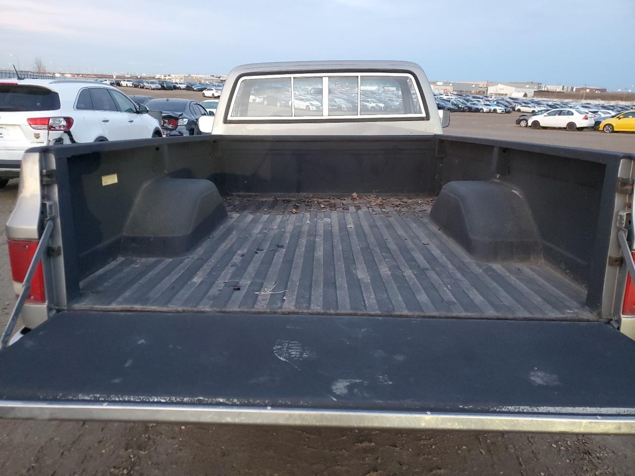 1985 GMC C1500 VIN: 2GTDC14HXF1541410 Lot: 92041905