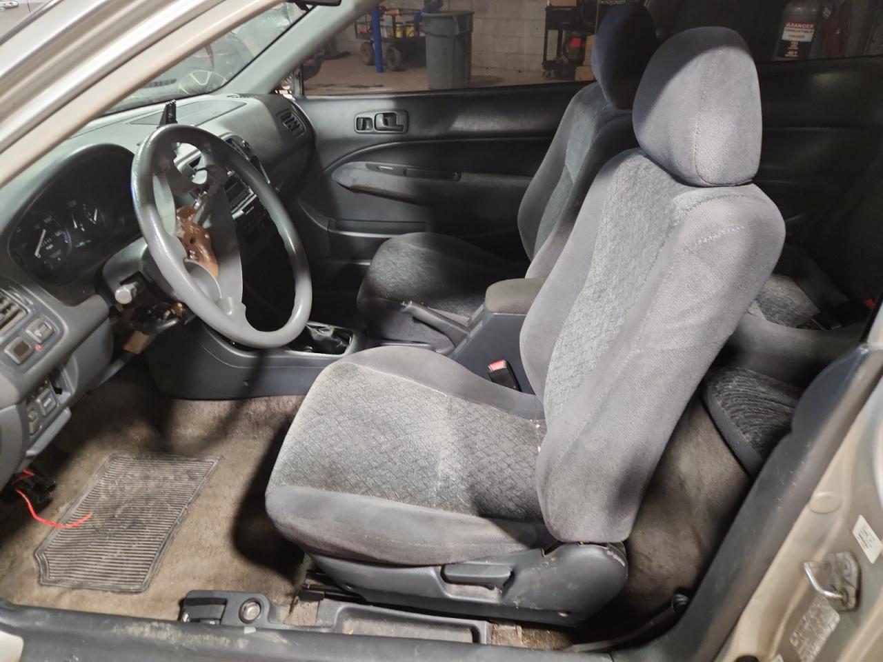 1998 Honda Civic Ex VIN: 1HGEJ8146WL071747 Lot: 92435665