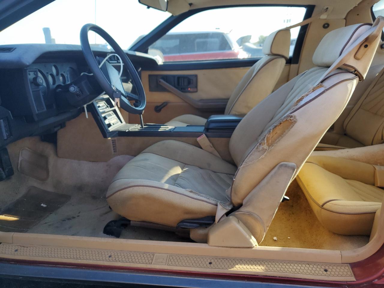 1987 Chevrolet Camaro VIN: 1G1FP21S0HN124536 Lot: 93638455