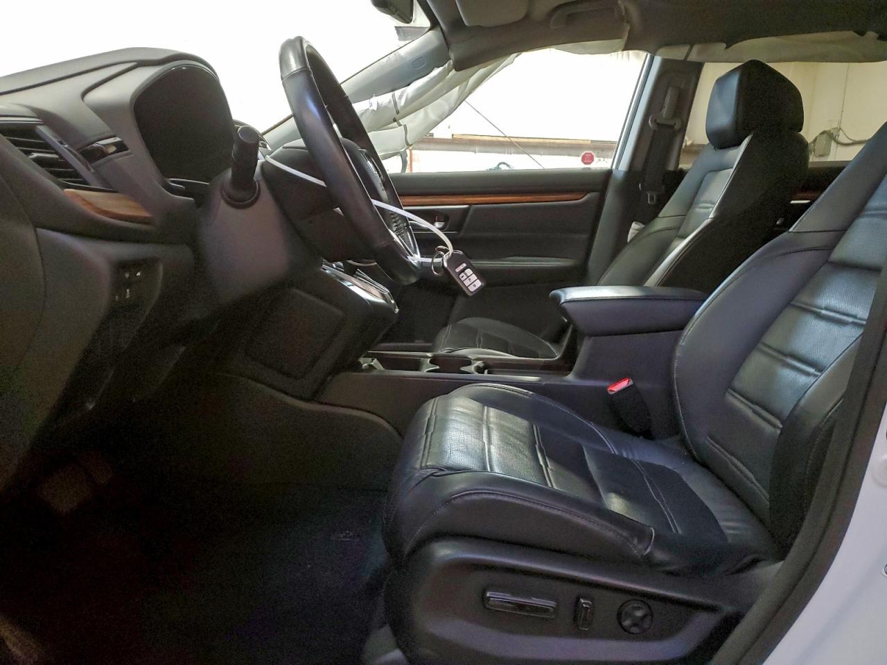 2019 Honda Cr-V Touring VIN: 2HKRW2H9XKH130698 Lot: 93809585