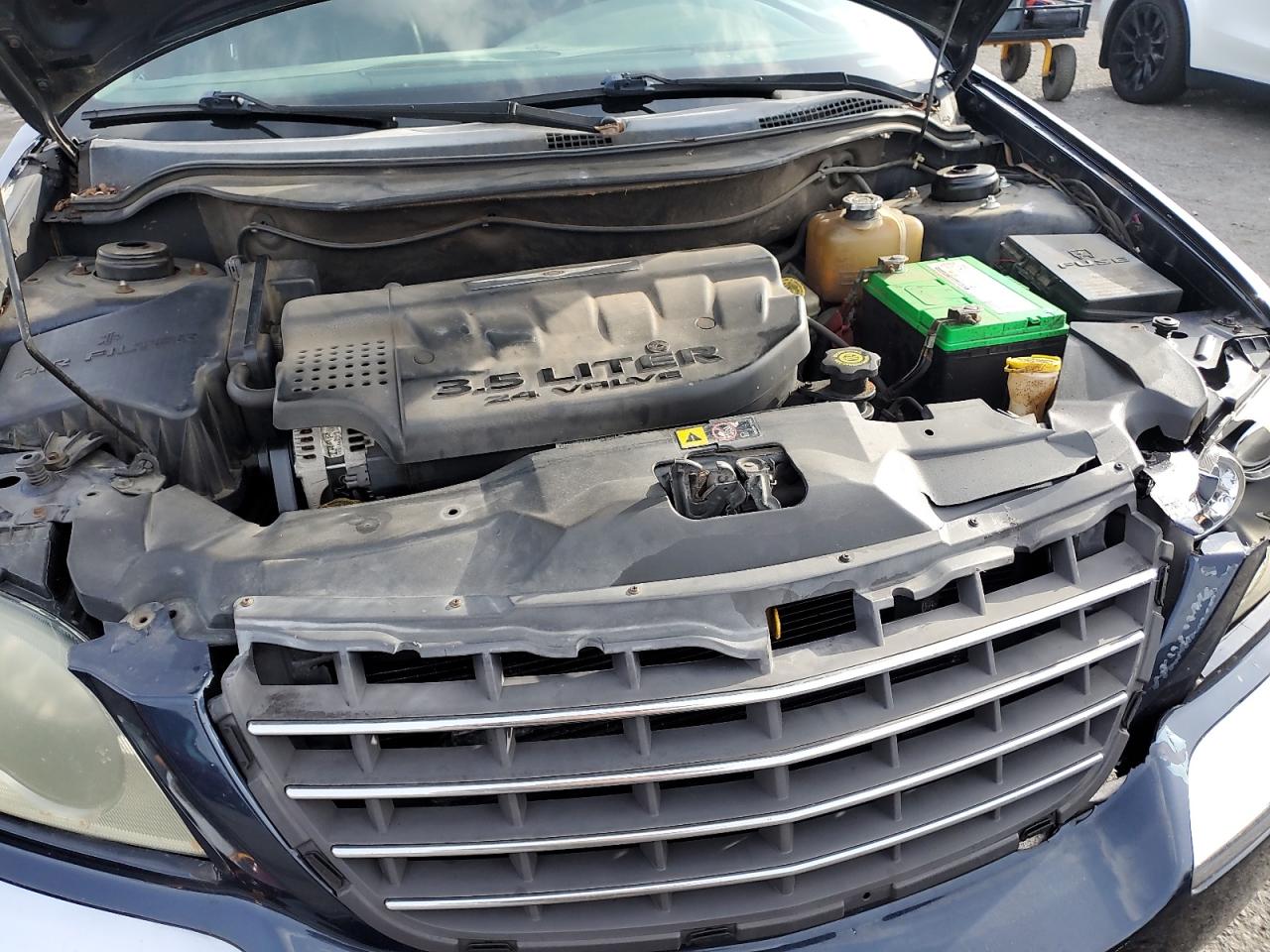 2004 Chrysler Pacifica VIN: 2C8GF68494R638488 Lot: 92159455